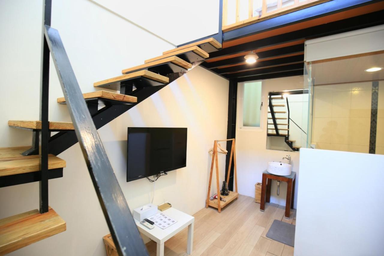 Windhouse B&B Tainan Dış mekan fotoğraf